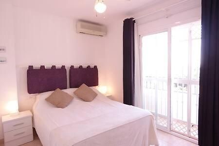 Amplio Apartamento Con Piscina Cerca De La Playa Nerja Luaran gambar